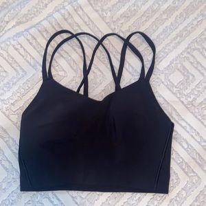 Lululemon sports bra